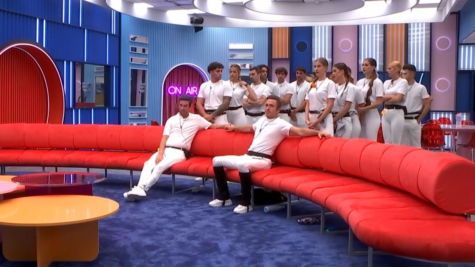 Posicionamientos tras salvarse Vanessa y Jorge