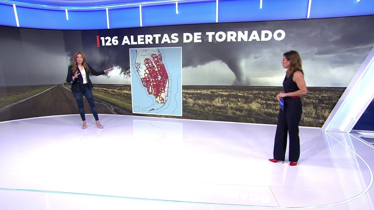 Rosemary Alker explica el poder "extremadamente destructivo" de los tornados que han acompañado al huracán Milton