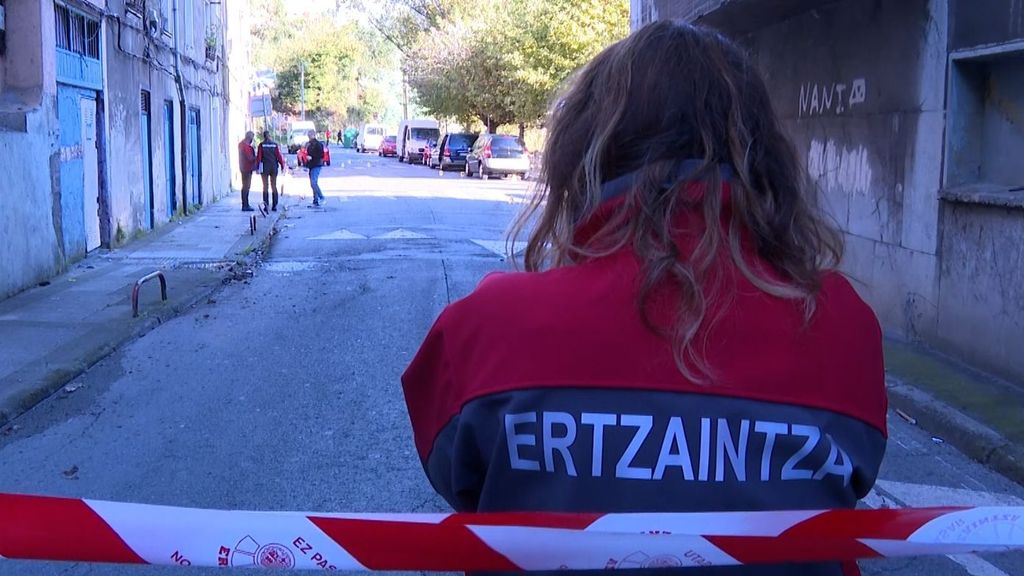 Una agente de la Ertzaintza