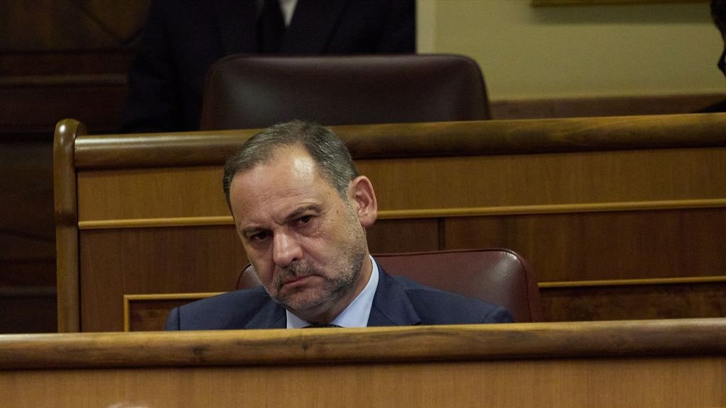 El diputado del Grupo Mixto José Luis Ábalos será investigado por ser "el papel principal"