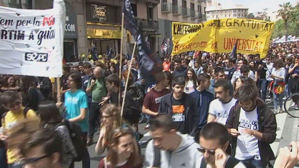 Huelga de estudiantes contra la nueva selectividad: exigen conocer el modelo de examen de la PAU