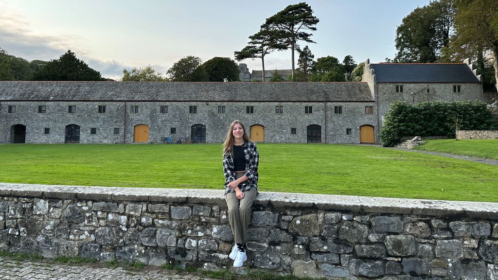 La infanta Sofía en el internado de Gales