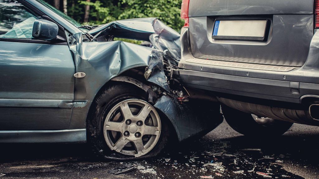 Las mujeres tienen más posibilidades de lesiones en accidentes.