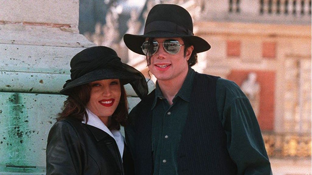 Lisa Marie Presley y Michael Jackson en una imagen de archivo.