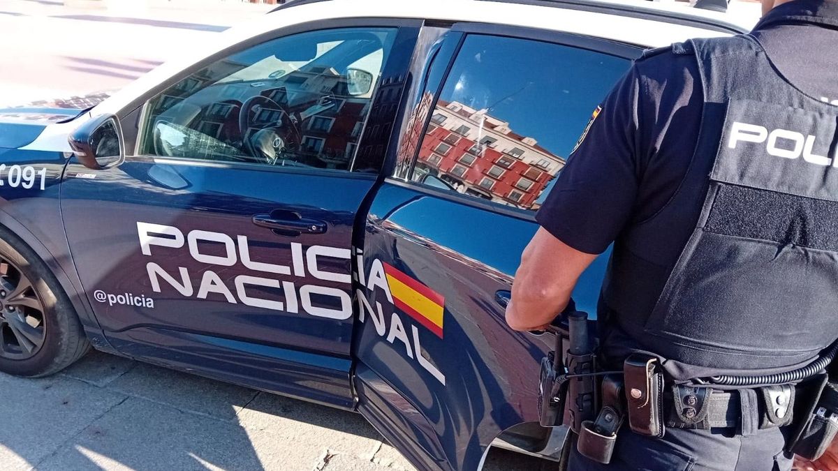 La Policía Nacional investiga la muerte de una mujer en un barrio de Santiago