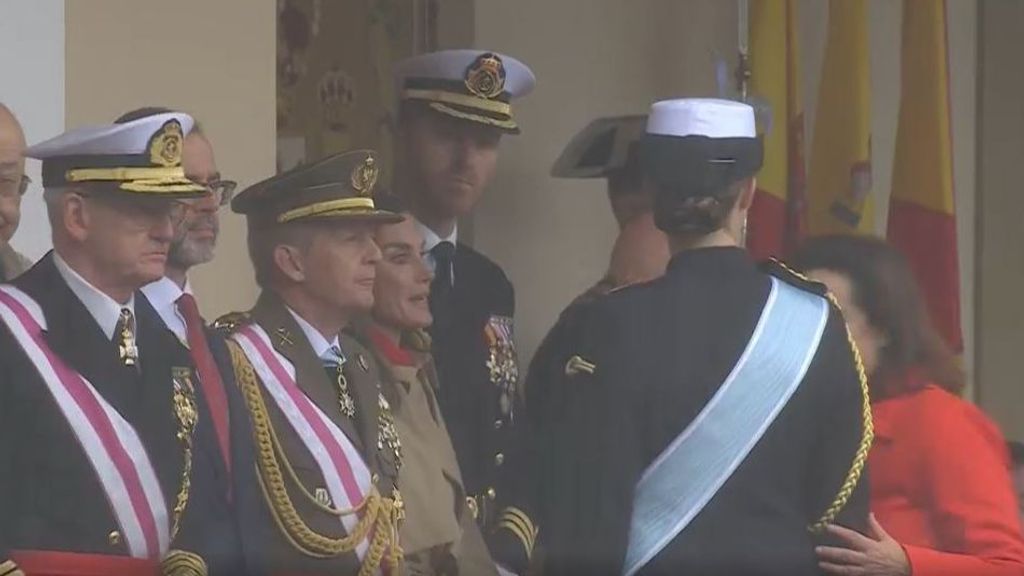 La reina Letizia y la princesa Leonor este 12 de octubre.