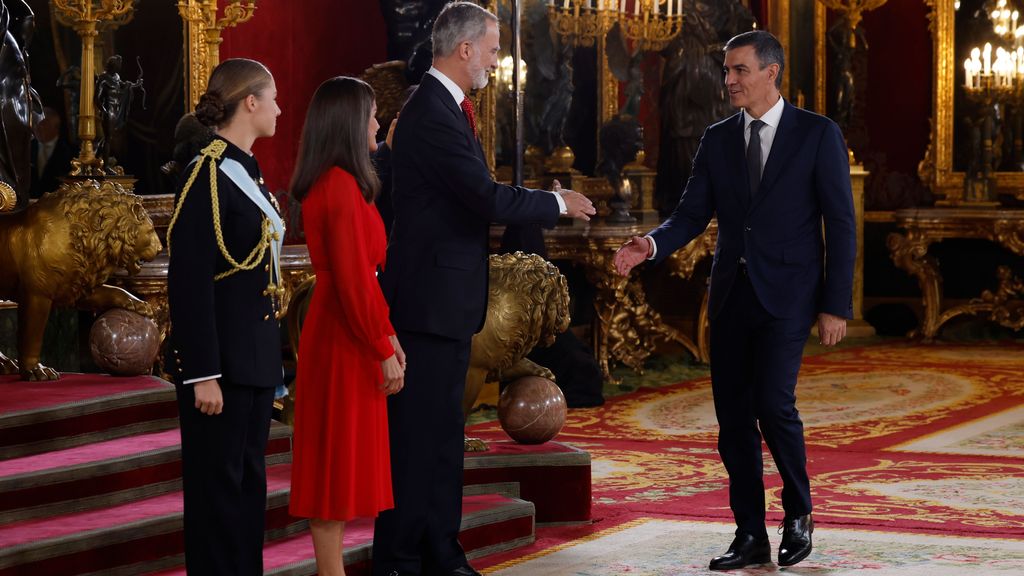 Recepción de los reyes de España con motivo del día de la Fiesta Nacional de España