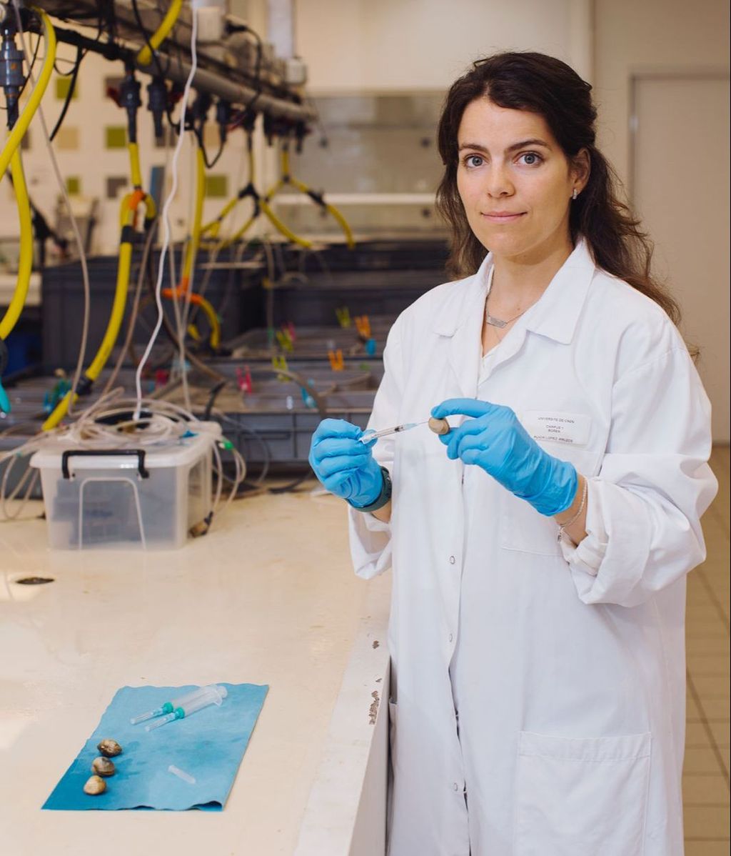 Alicia L. Bruzos acaba de recibir en Francia el premio L´Oréal-Unesco al joven talento científico femenino