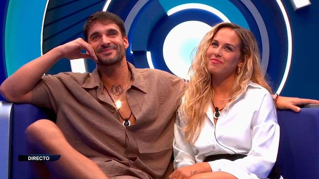 ¡Tenemos hora sin cámaras! Así lo han confirmado Violeta y Edi en el confesionario de 'Gran Hermano' Gran Hermano Debate 2024 Top Vídeos 328