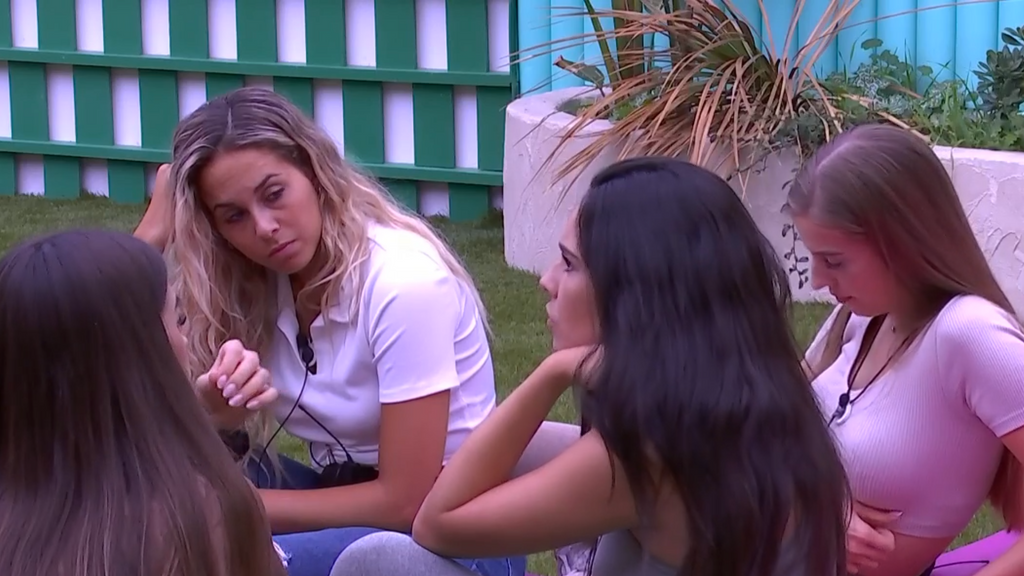 Nerea se sincera con las chicas