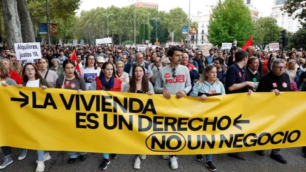 Manifestación que bajo el lema 'Se acabó. Bajaremos los alquileres' el pasado domingo en Madrid.