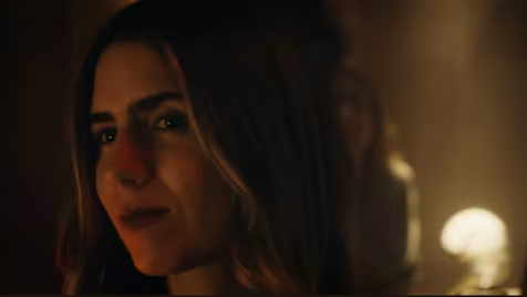Carmena, hija de Sabina, en su videoclip