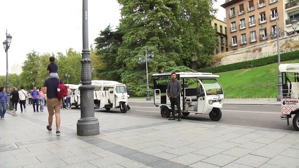 El limbo legal de los Tuk Tuk satura aún más el centro de las grandes ciudades