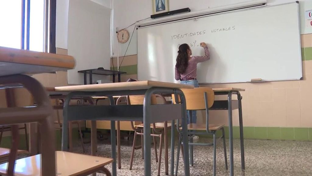 España se queda sin profesores de matemáticas: por qué los jóvenes apuestan por la empresa privada