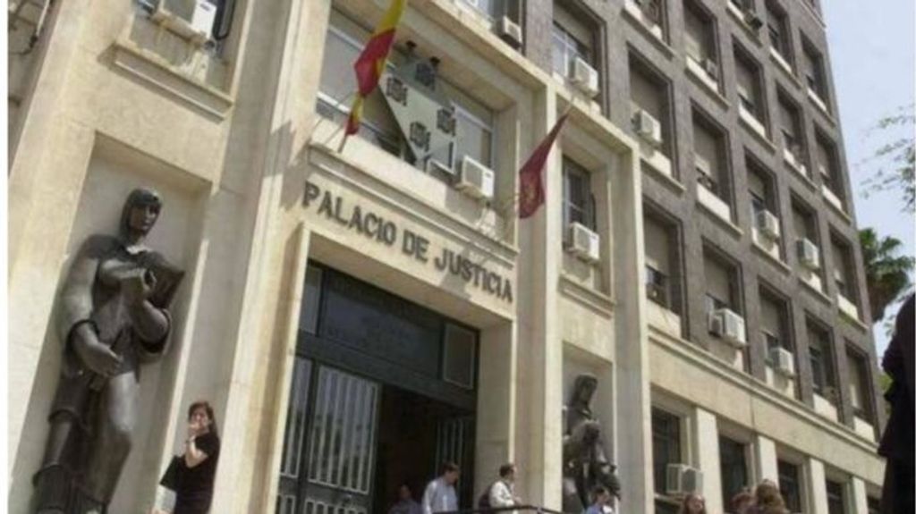 Fachada Audiencia Provincial de Murcia