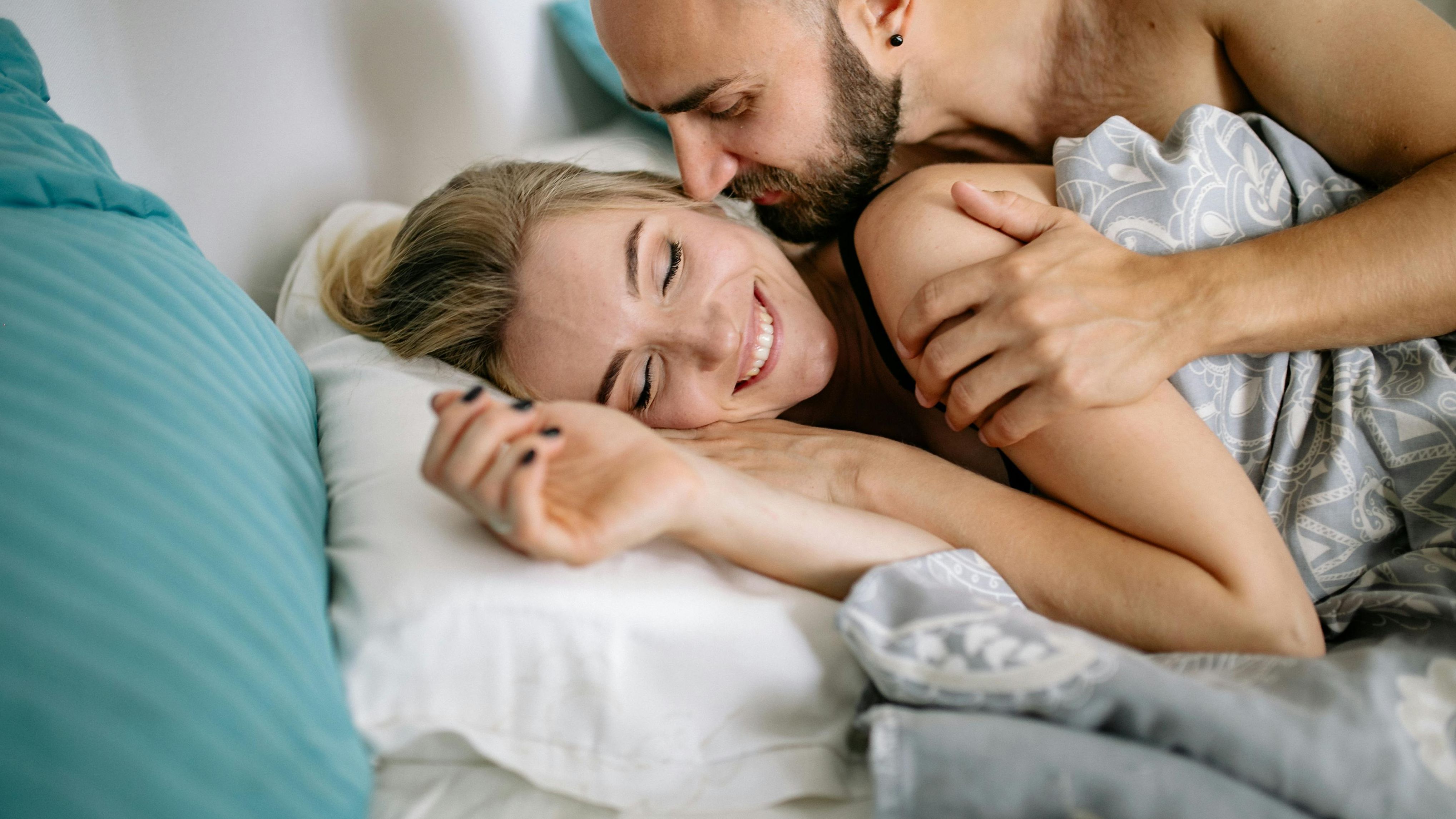 Frases románticas para arrancar una sonrisa. FUENTE: Pexels