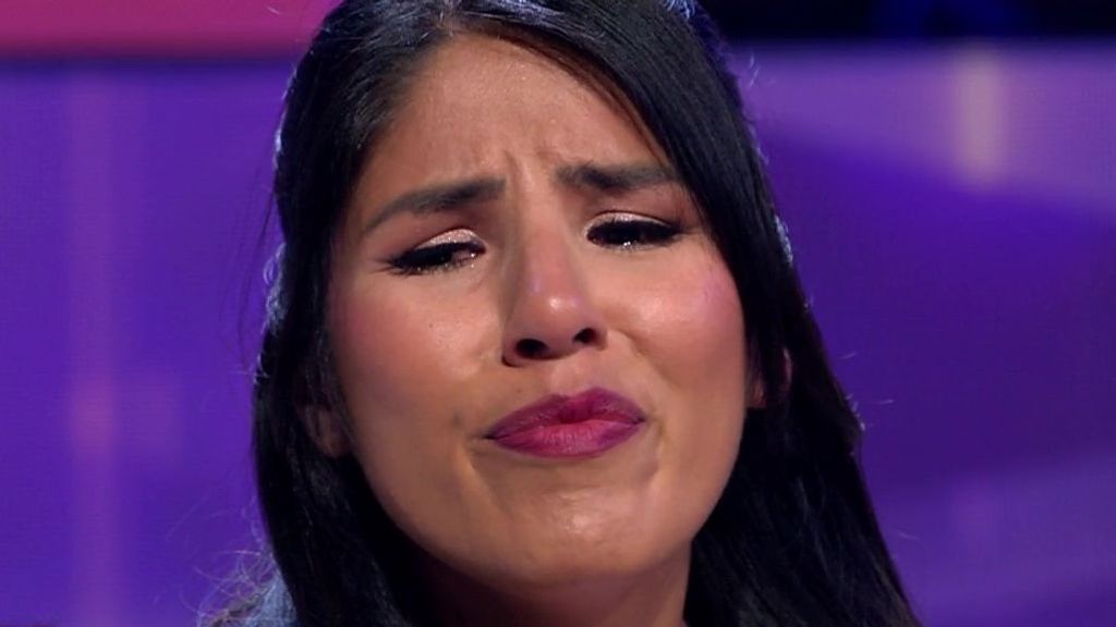 Isa Pantoja se emociona al recordar su adopción: ''Sé que mi madre me quiso desde el principio, pero no me ha sabido proteger'' ¡De viernes! Top Vídeos 231