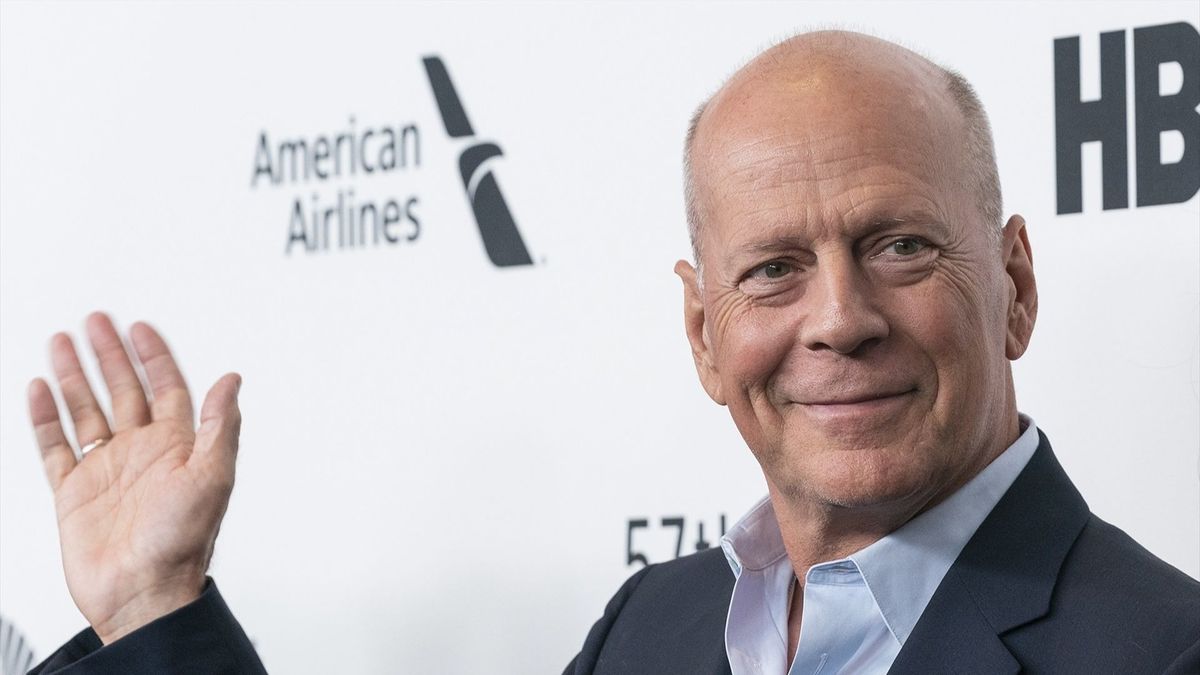 El actor Bruce Willis en una rueda de prensa antes de ser diagnosticado con demencia.