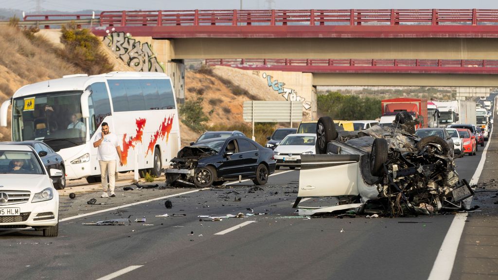 Accidente de tráfico en el que ha resultado herido el diputado regional del PSOE Miguel Ortega