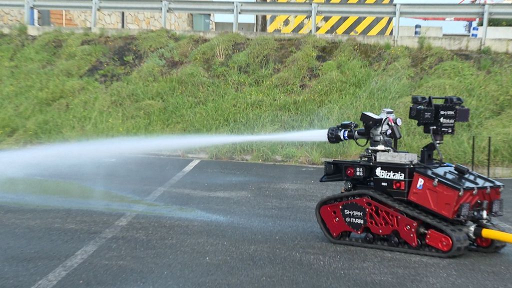 El robot adquirido por Vizcaya durante una demostración