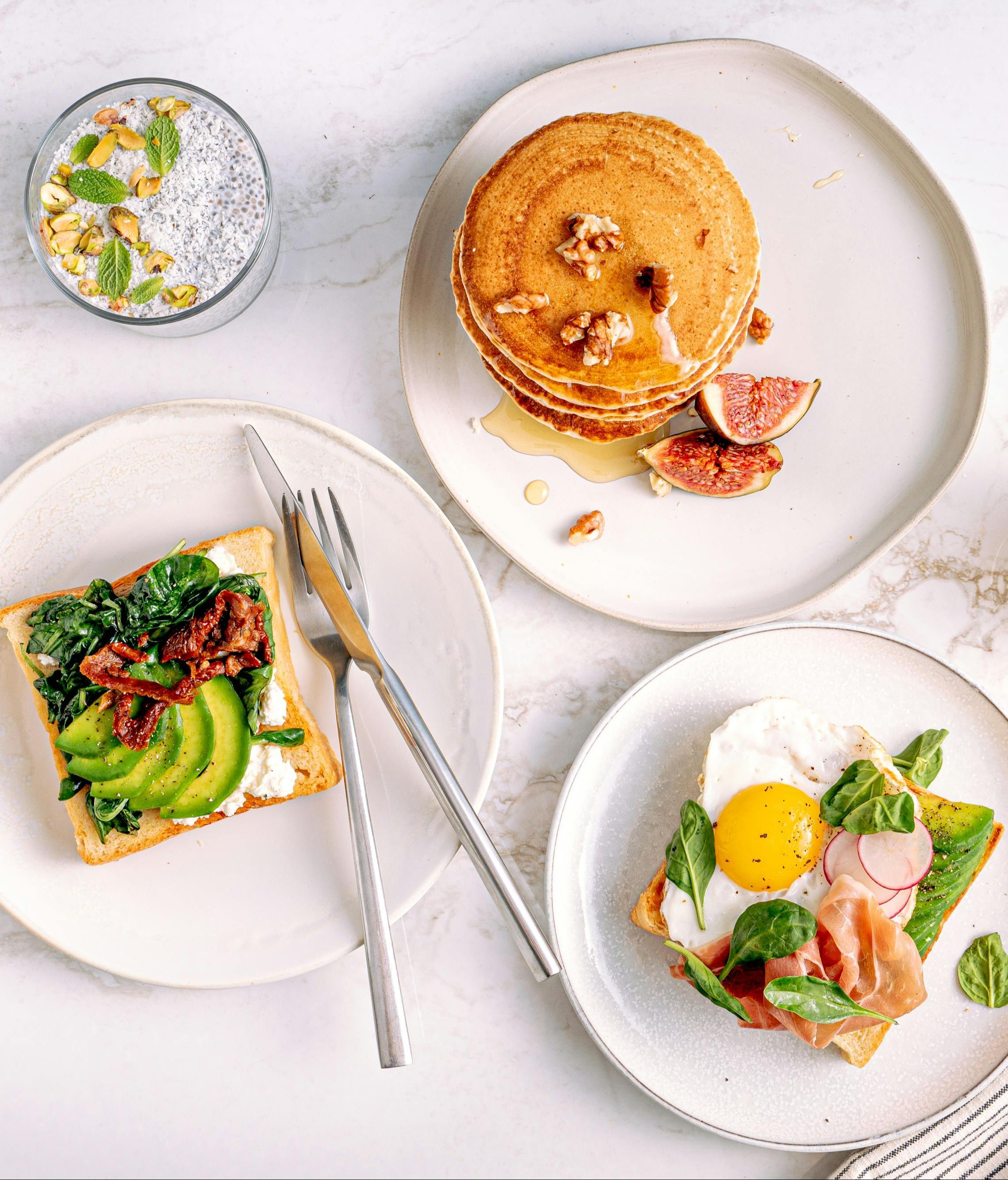 Prepara un rico desayuno cada mañana. FUENTE: Pexels