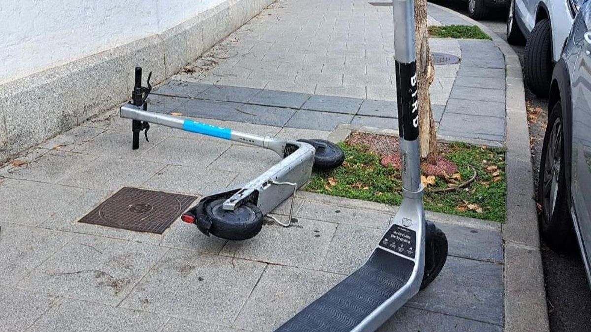 Villaviciosa de Odón también retira los patinetes eléctricos de alquiler de sus calles