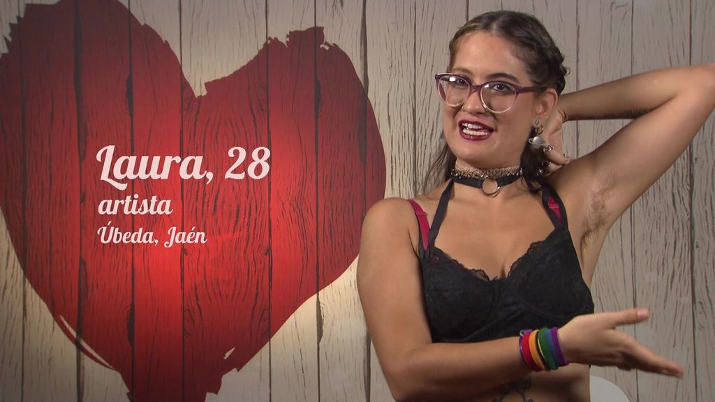 La aspiración de una soltera que visita 'First Dates': "Quiero hacer el récord y hacerme trenzas"