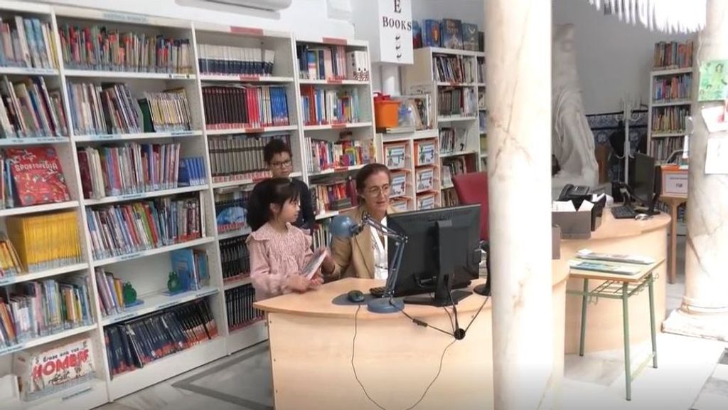 La biblioteca escolar más grande de España: alberga más de 100.000 ejemplares