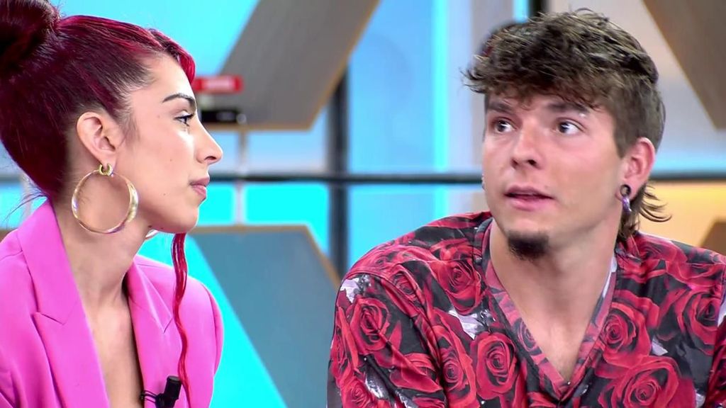 Sorprende a su novio para pedirle perdón: “He sido de montar muchas escenas de celos”