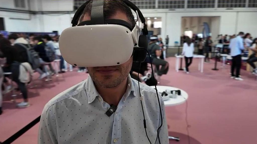 Gafas de realidad virtual o 'Chat GPT': las herramientas con inteligencia artificial para encontrar empleo