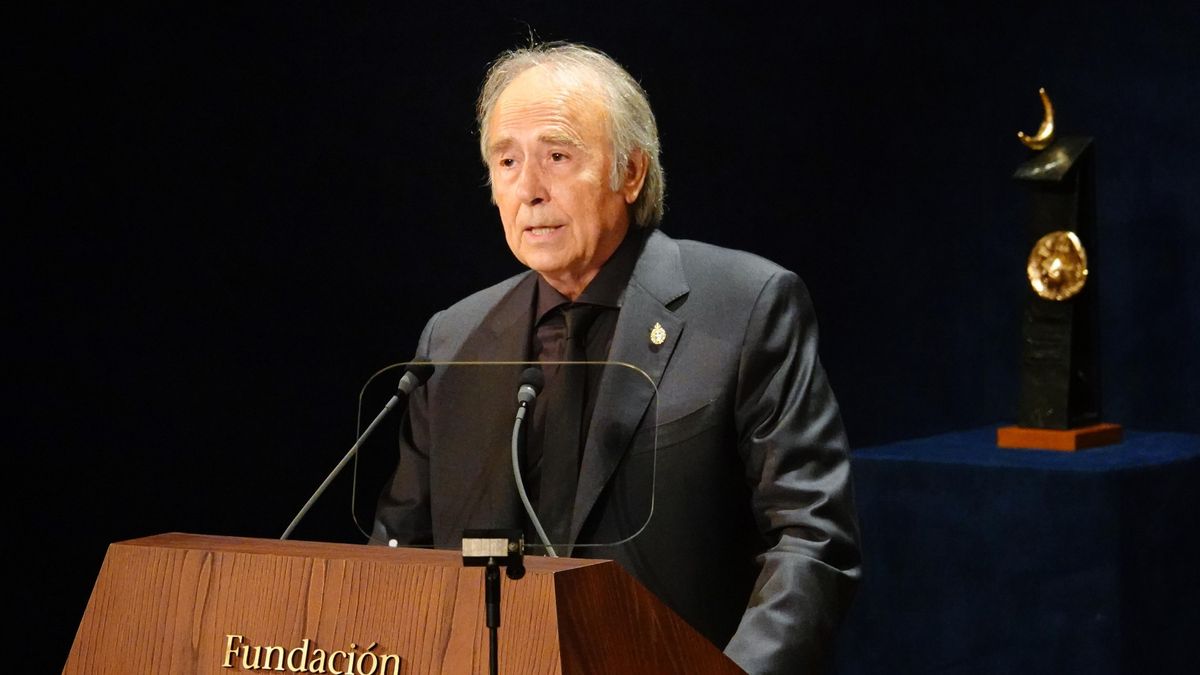 Juan Manuel Serrat, durante su discurso