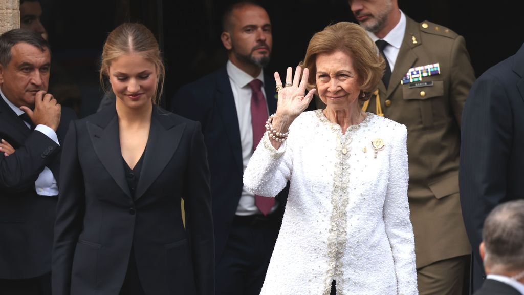 La gran ovación que ha recibido la reina Sofía en los Premios Princesa de Asturias (Imagen: Europa Press)