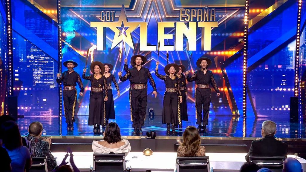 Mustang Gauchos cautiva al jurado con su danza tradicional: "Me habéis hecho sentir orgulloso de estar en esta silla" Got Talent Temporada 10 Top Vídeos 108