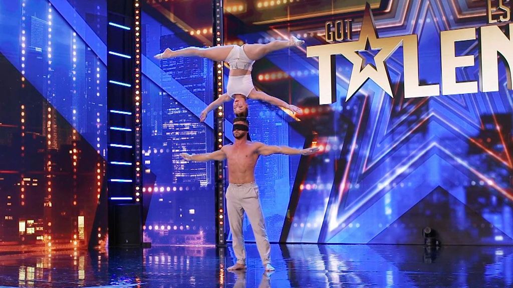 José y Daliana, Aerial Cyrwheel Duo e Iván Pérez traen las tres actuaciones más arriesgadas de la noche Got Talent Temporada 10 Top Vídeos 99