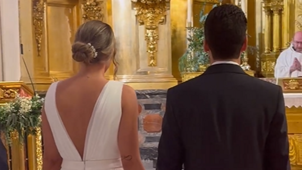 El vestido de novia de Alejandra de GH, prima de Yoli, en su boda con Fernando Piernas