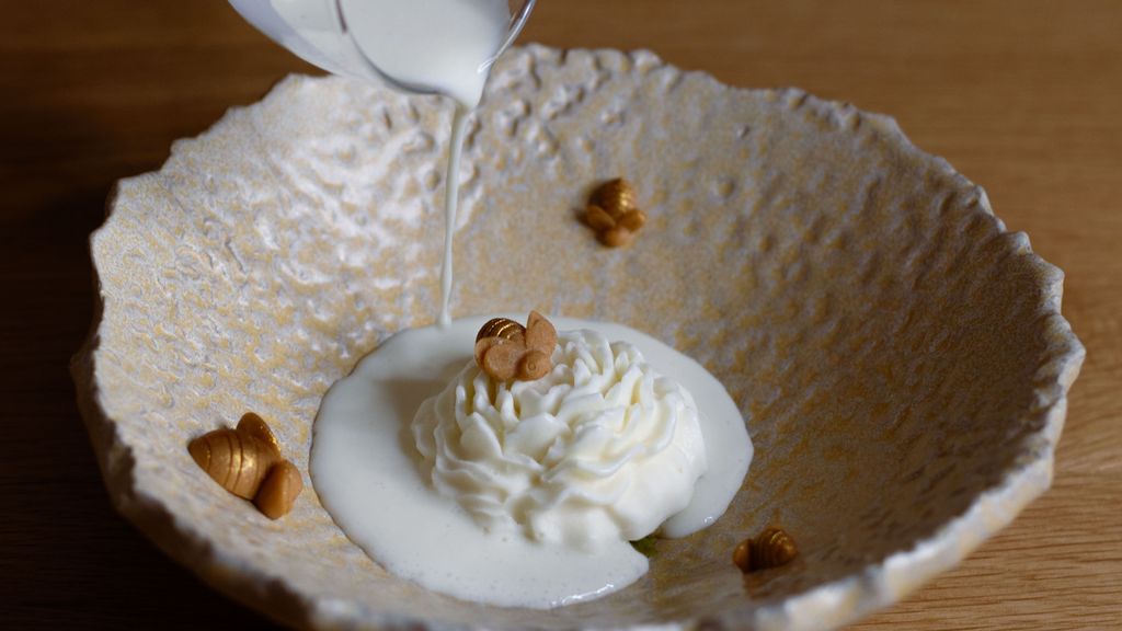 Helado de espárragos del menú Origen de La Finca