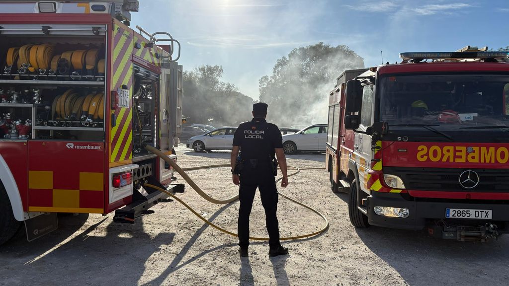 Un rayo provoca un incendio al caer sobre una casa situada en el centro de Marbella