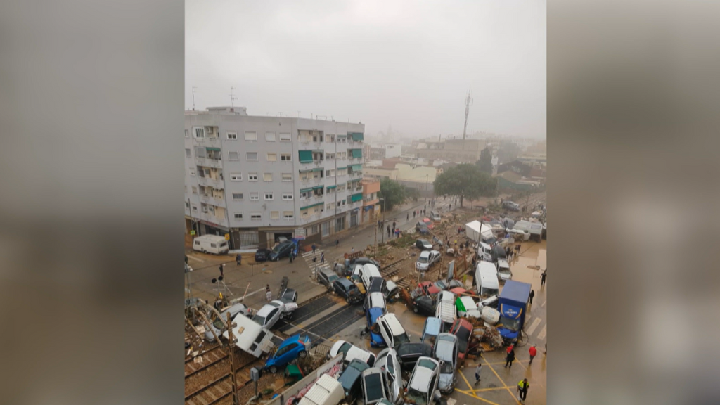 Al menos 62 muertos y decenas de desaparecidos en Valencia por la peor gota fría del siglo