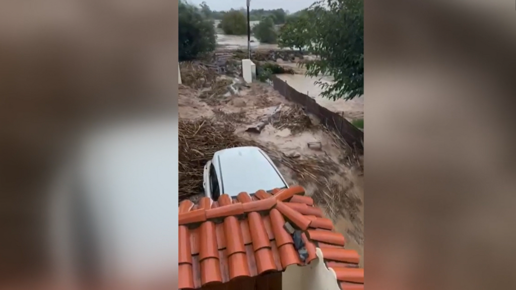 La DANA se ceba ahora con Castellón: se desborda el río Cérvol en Vinaròs y Tírig se lleva la peor parte