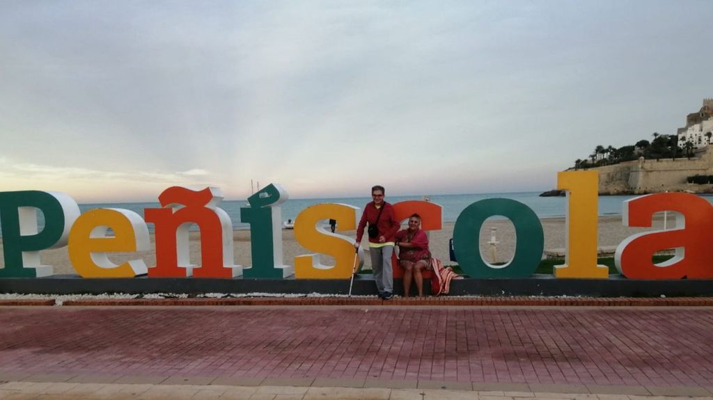 Víctor y Mentxu durante su viaje a Peñíscola.