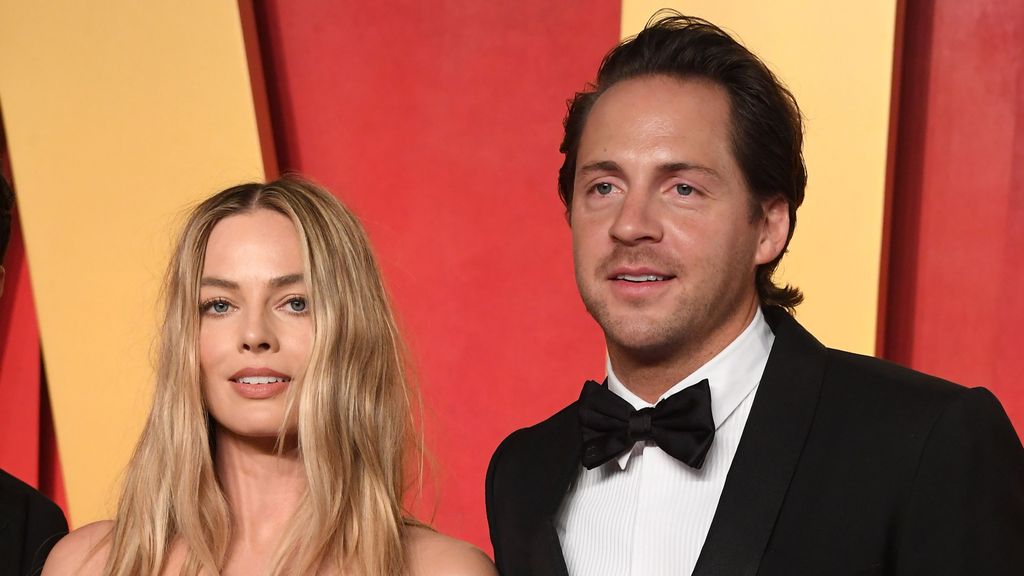 Margot Robbie y Tom Ackerley