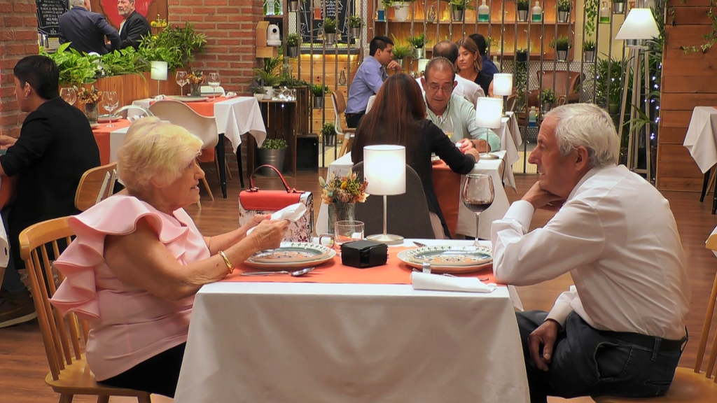 Santiago y Tomasa mantienen su cita en 'First Dates'