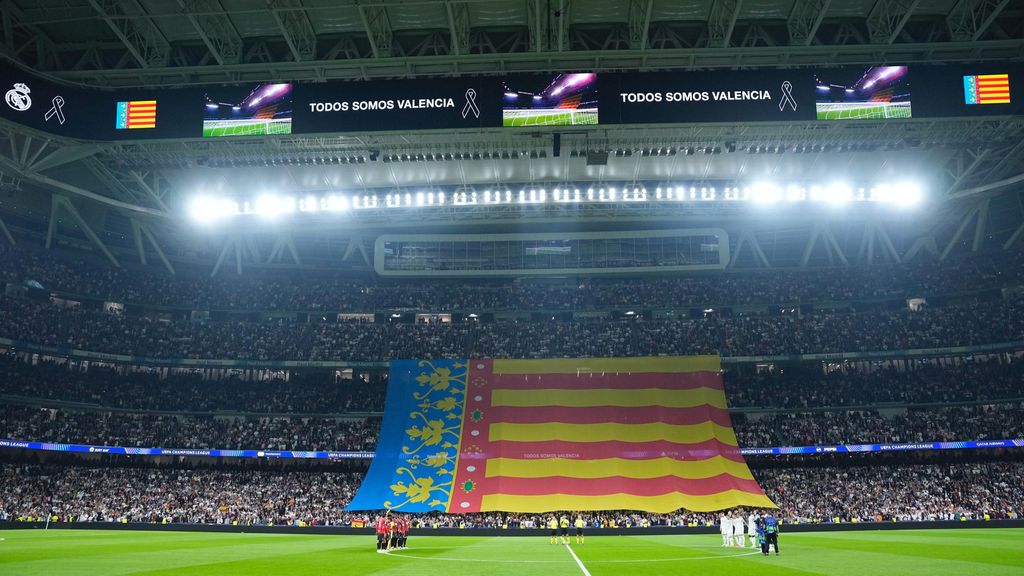 Bernabéu homenajea a Valencia