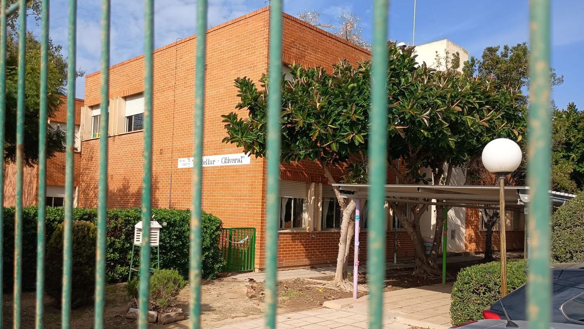 El CEIP Castellar l´Oliveral este lunes