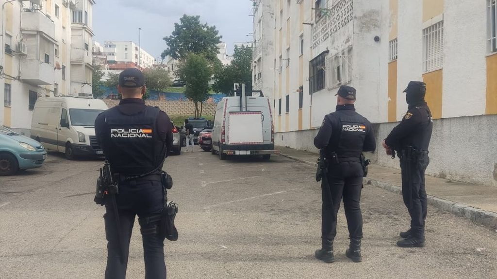 Agentes de Policía Nacional desplegados en Jerez