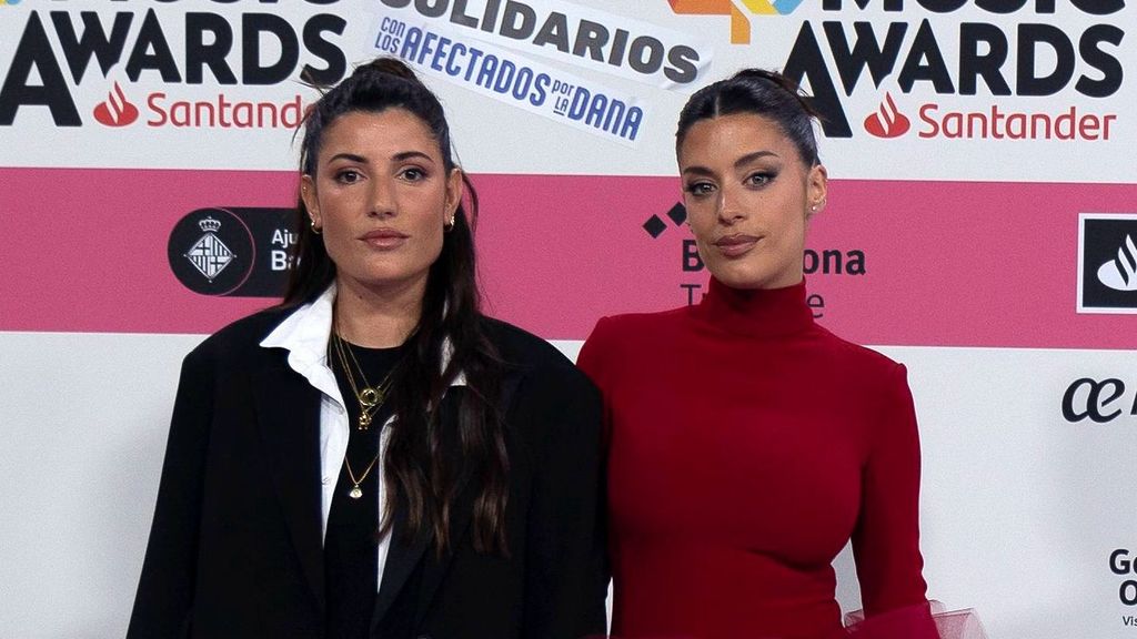 Alba Paul y Dulceida en Los40 Music Awards