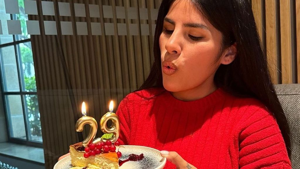 Captura de Isa Pantoja en su cumpleaños subida a sus redes sociales