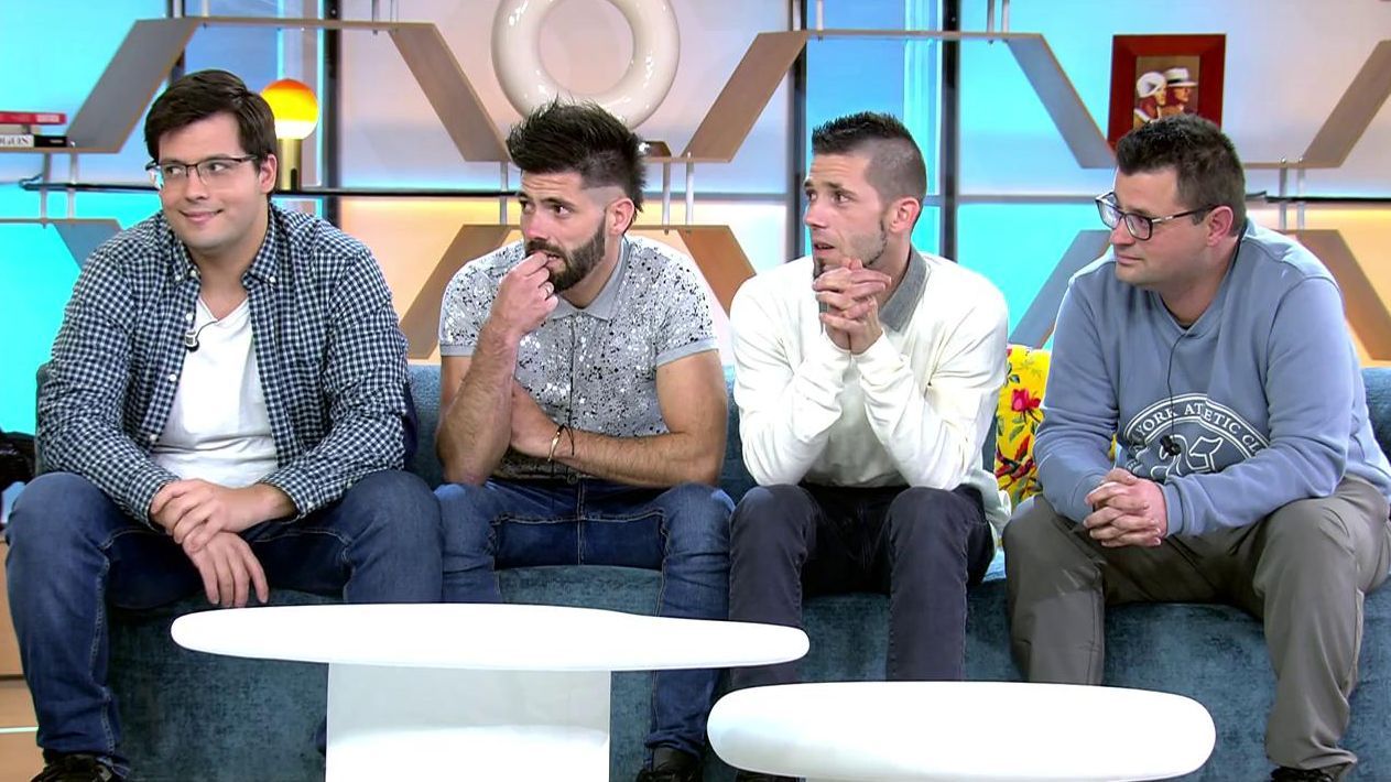 El emotivo reencuentro de 4 hermanos después de 20 años: “Los he echado mucho de menos”