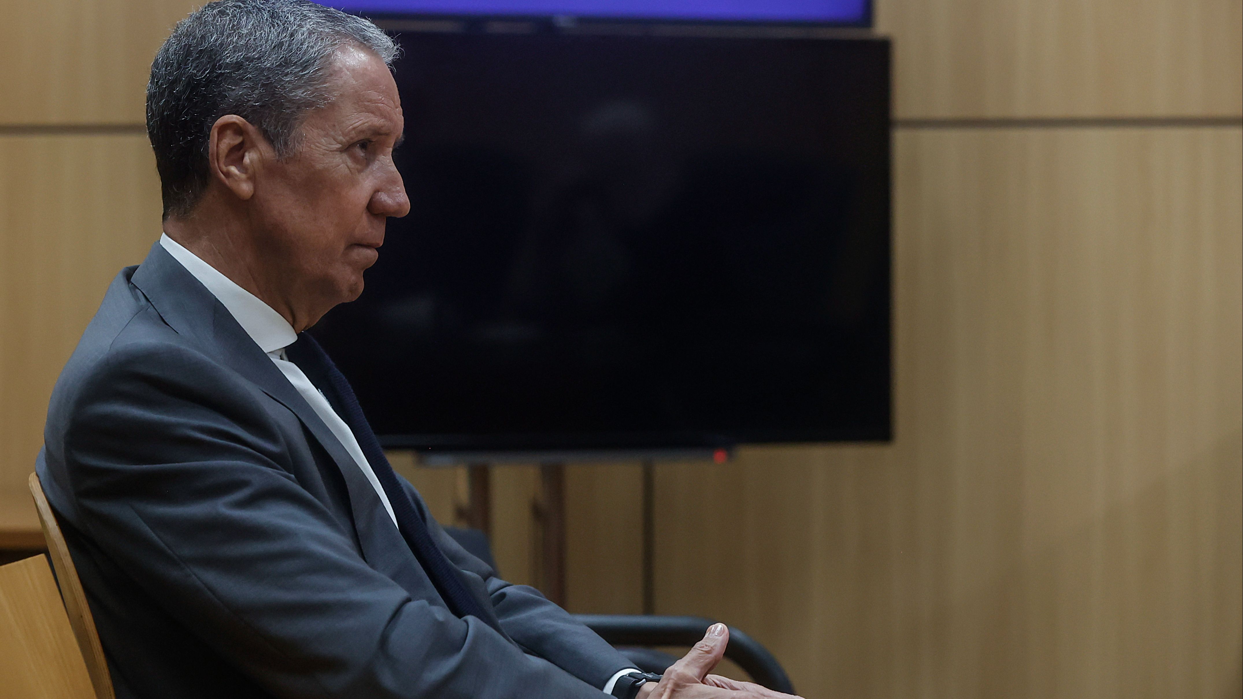 Eduardo Zaplana seguirá en libertad provisional tras su condena: la Audiencia no ve riesgo de fuga