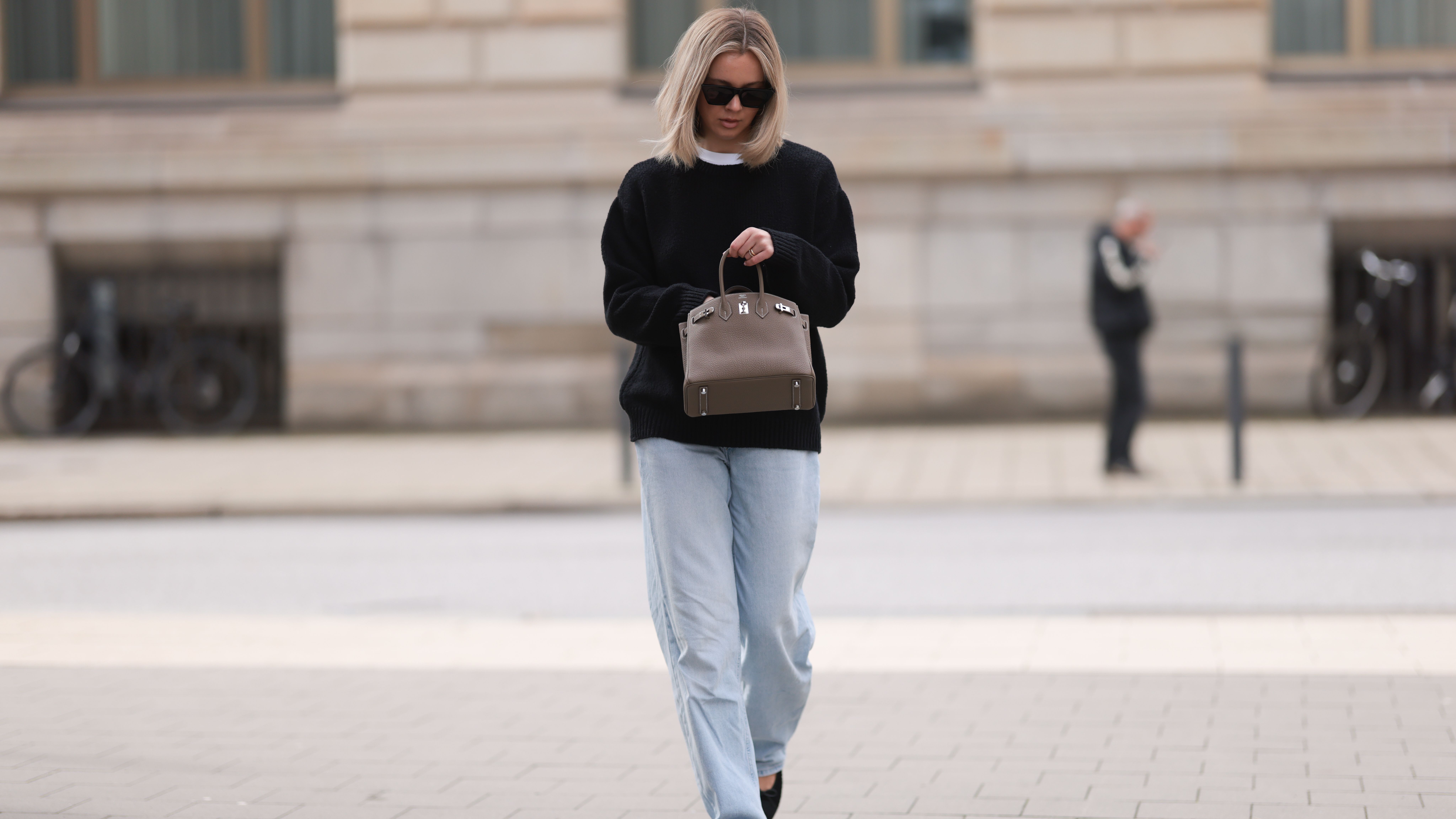En invierno no puede faltar un buen jersey de cashmere en el armario